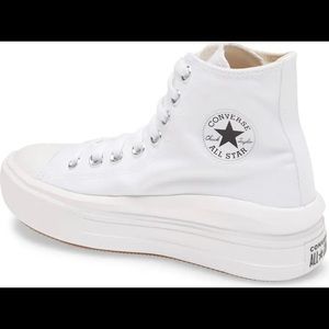 Chuck Taylor Platform Converse